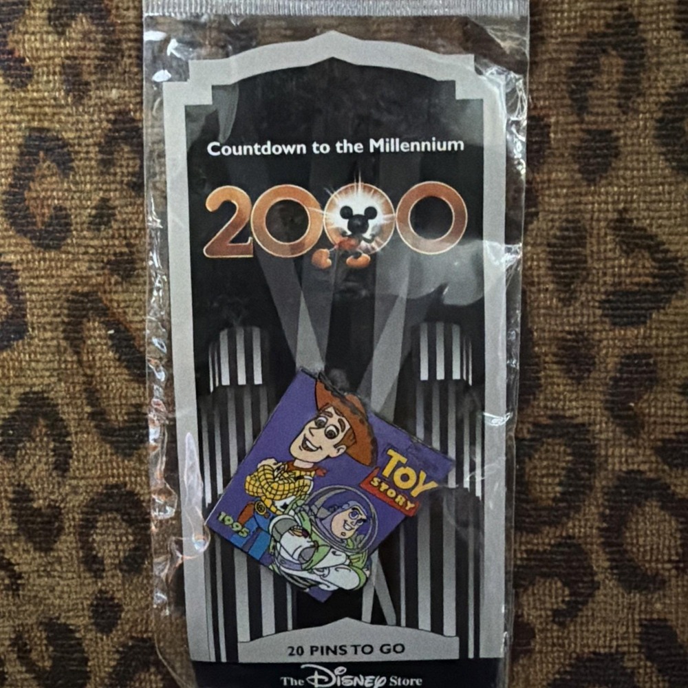 Disney Countdown To The Millennium Toy Story #21 Pin - Sealed Woody / Buzz VTG